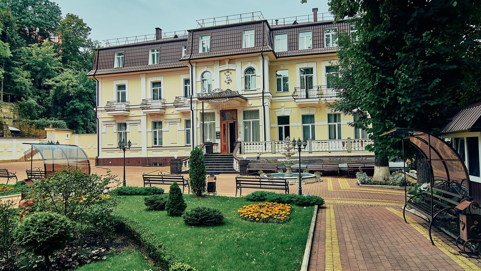 general-main-building