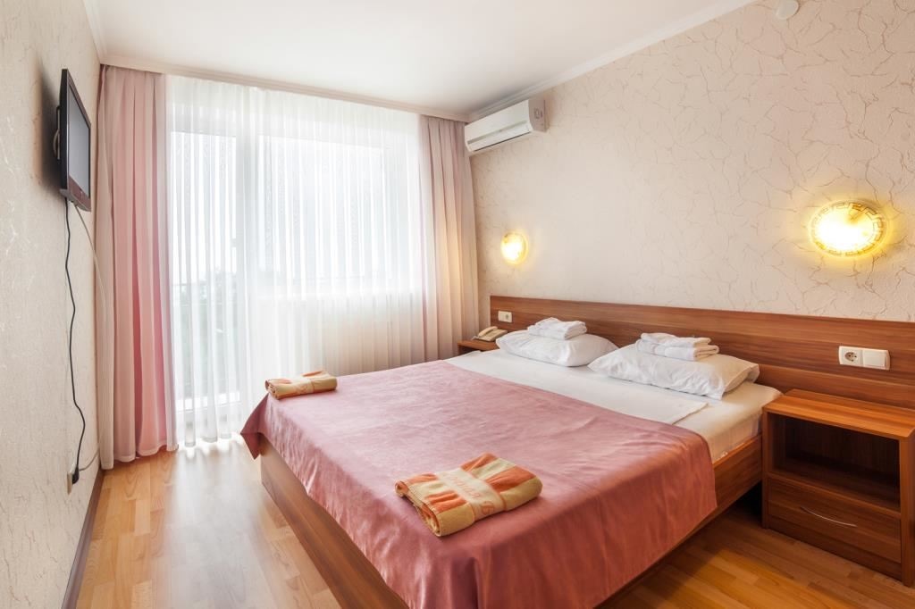 rooms-2-bedroom-deluxe-apartment