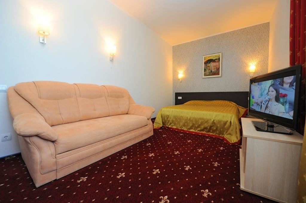 rooms-room-deluxe-2-bedrooms