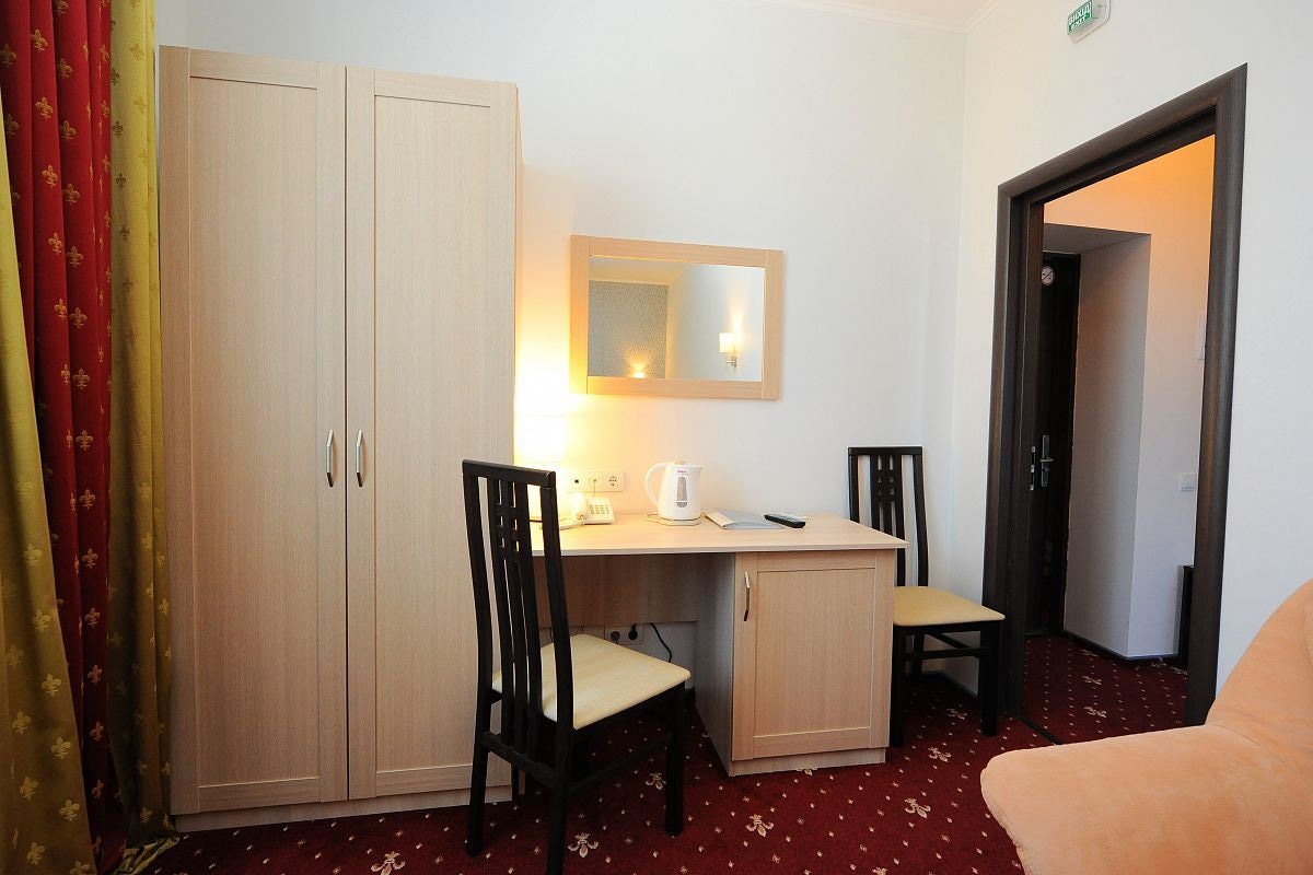 rooms-room-deluxe-2-bedrooms