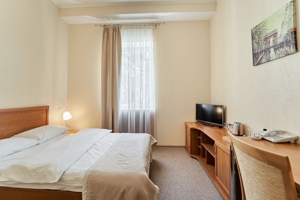 rooms-room-standard-typea