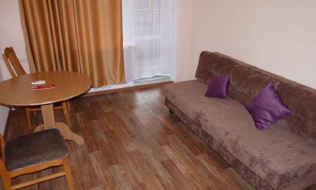 rooms-room-standart-tupea