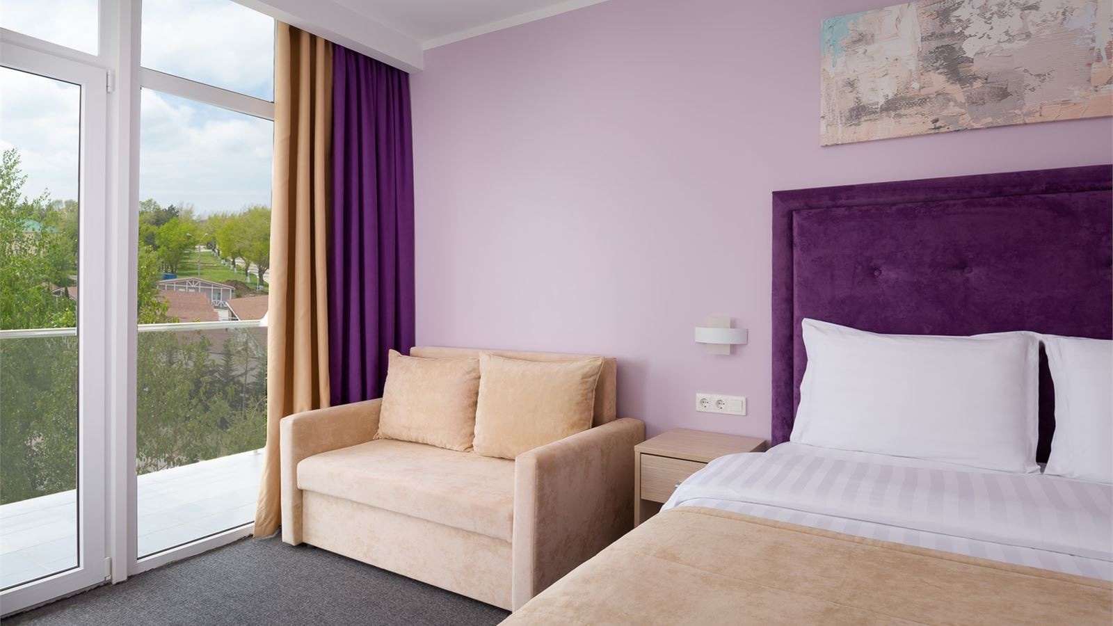 rooms-beta-junior-with-balcony-dog-friendly