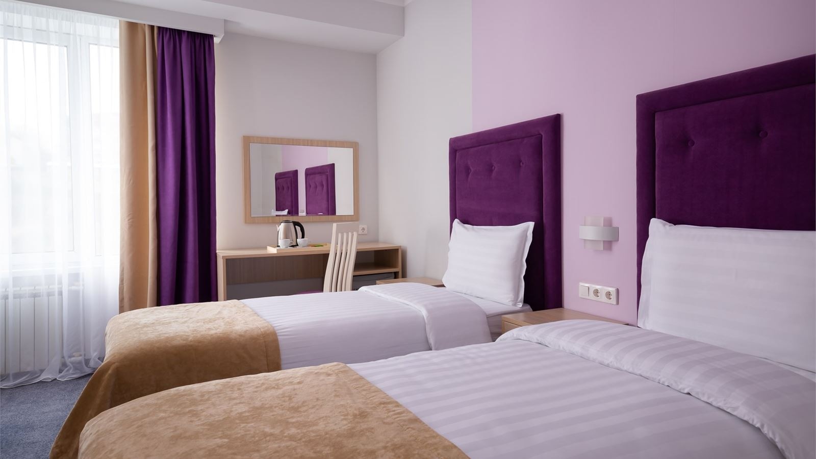 rooms-delta-family-room