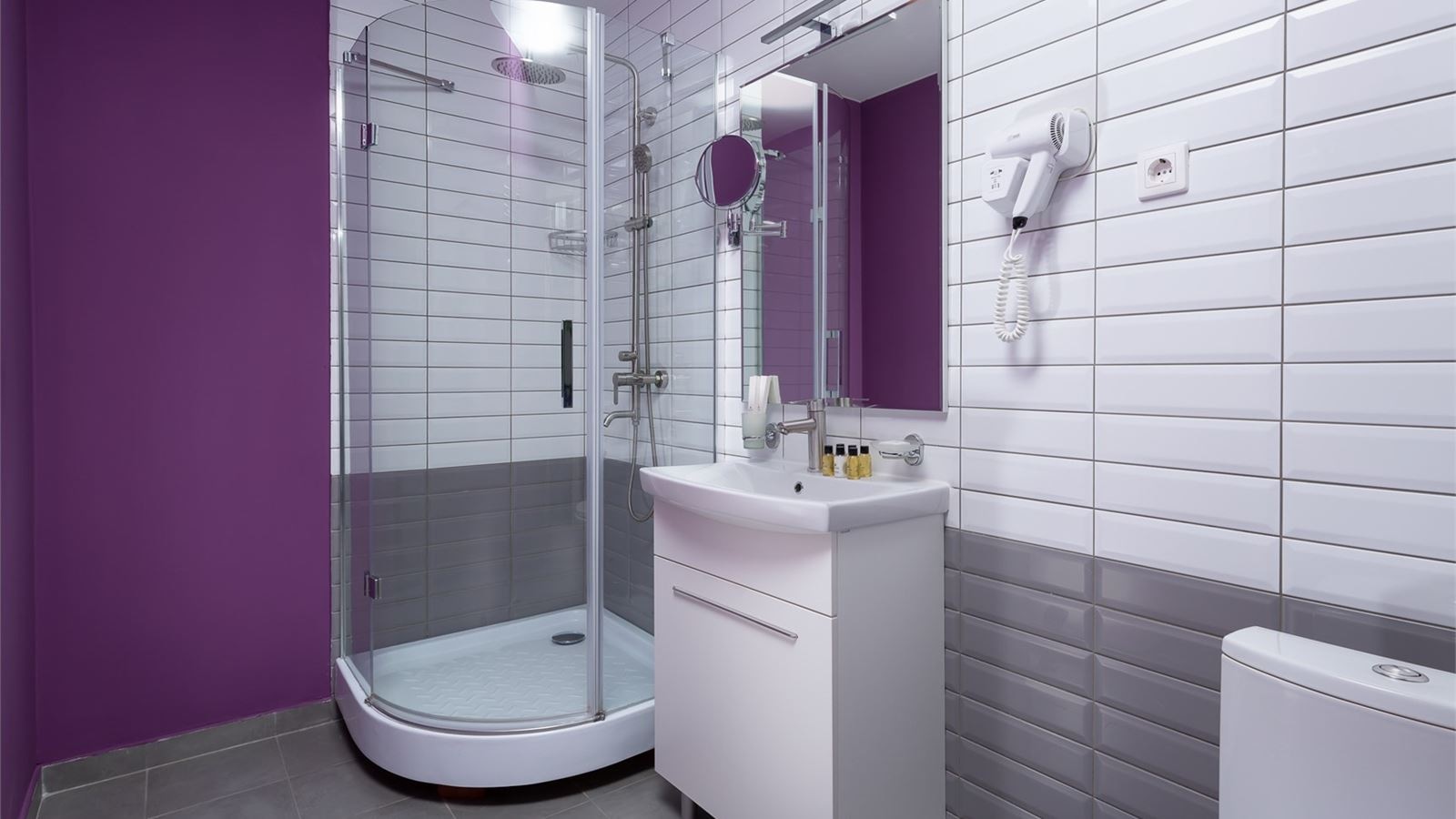 rooms-delta-standard-triple-of-5-floor