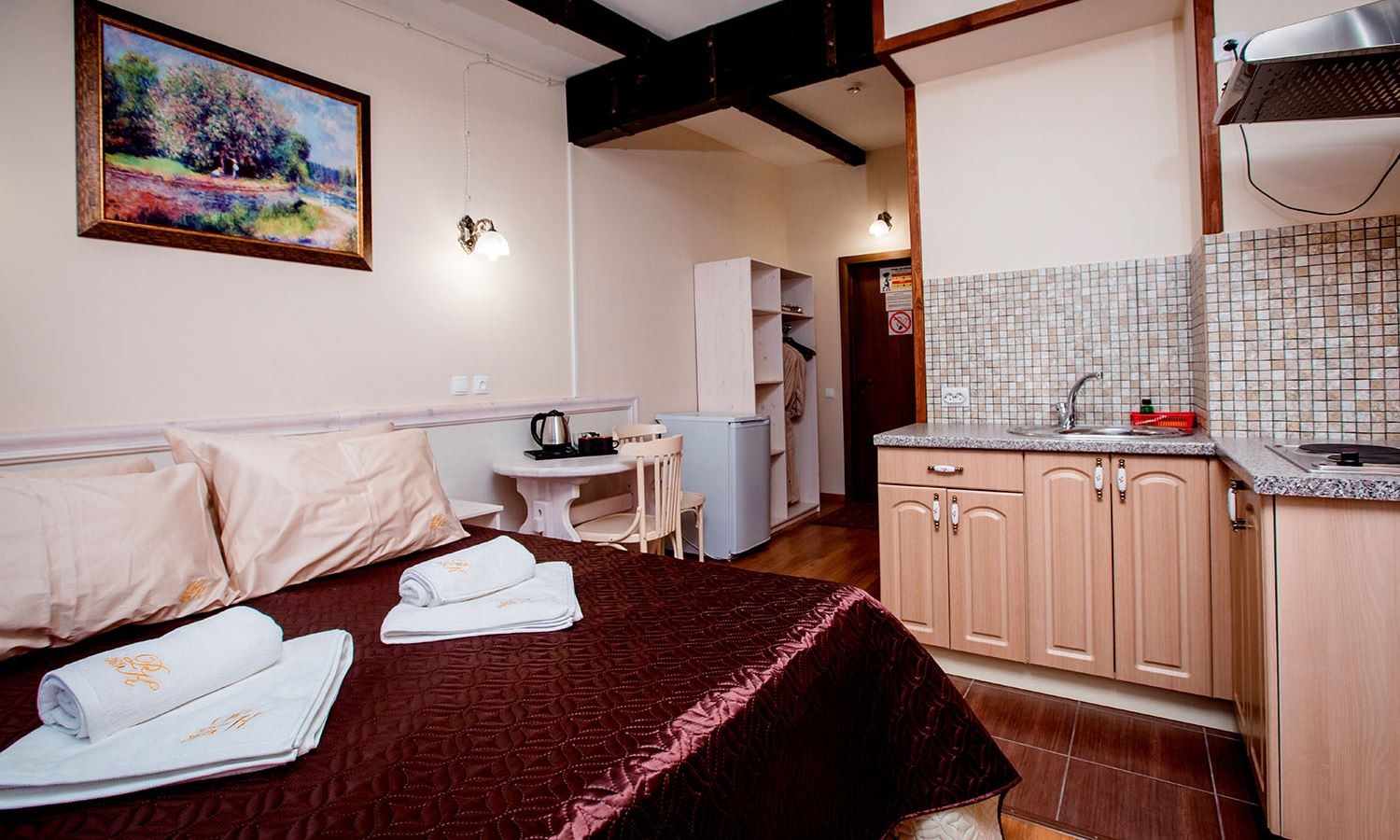 rooms-2местный-номер-студия