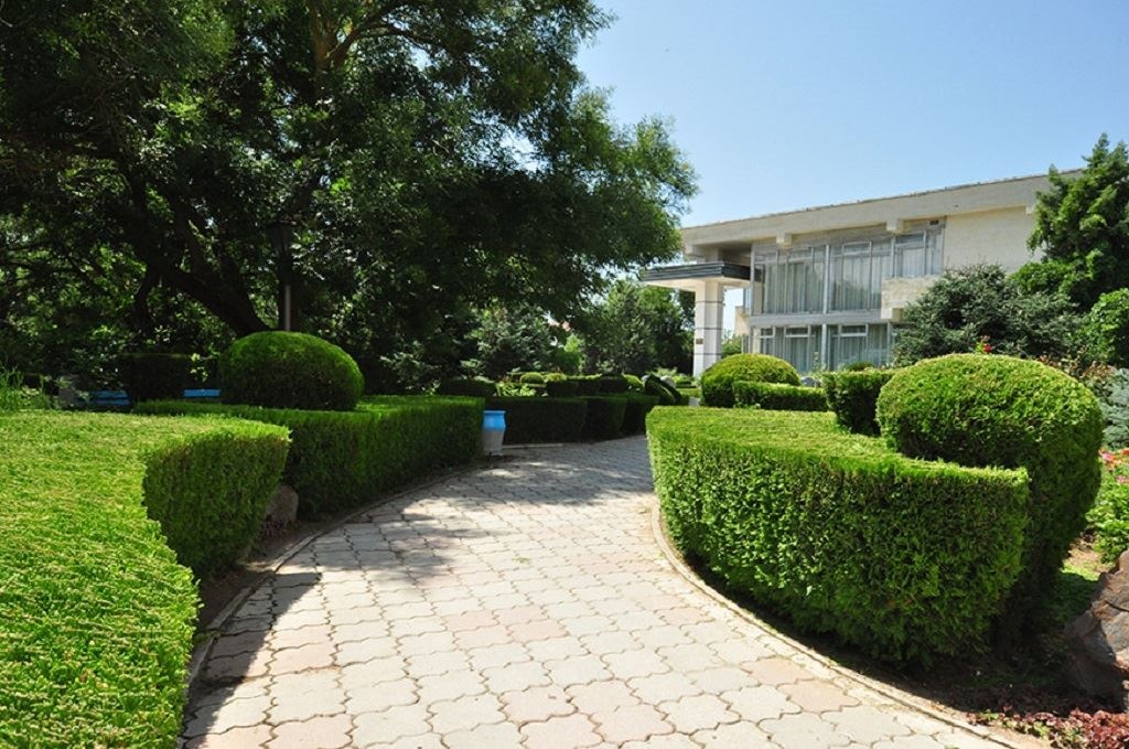 general-main-building