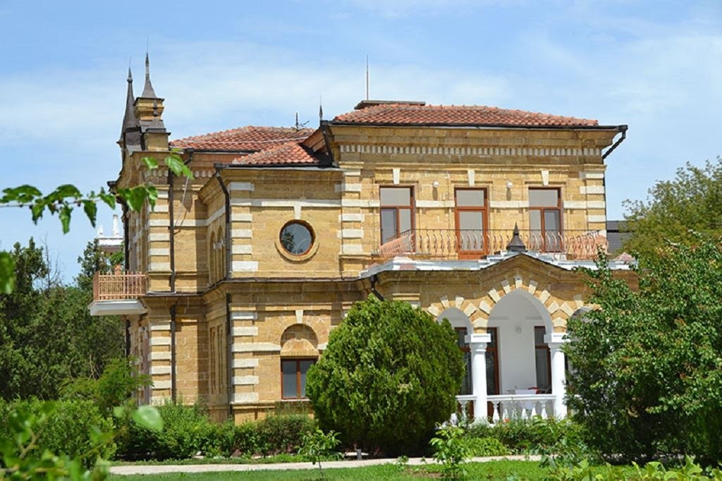 general-main-building