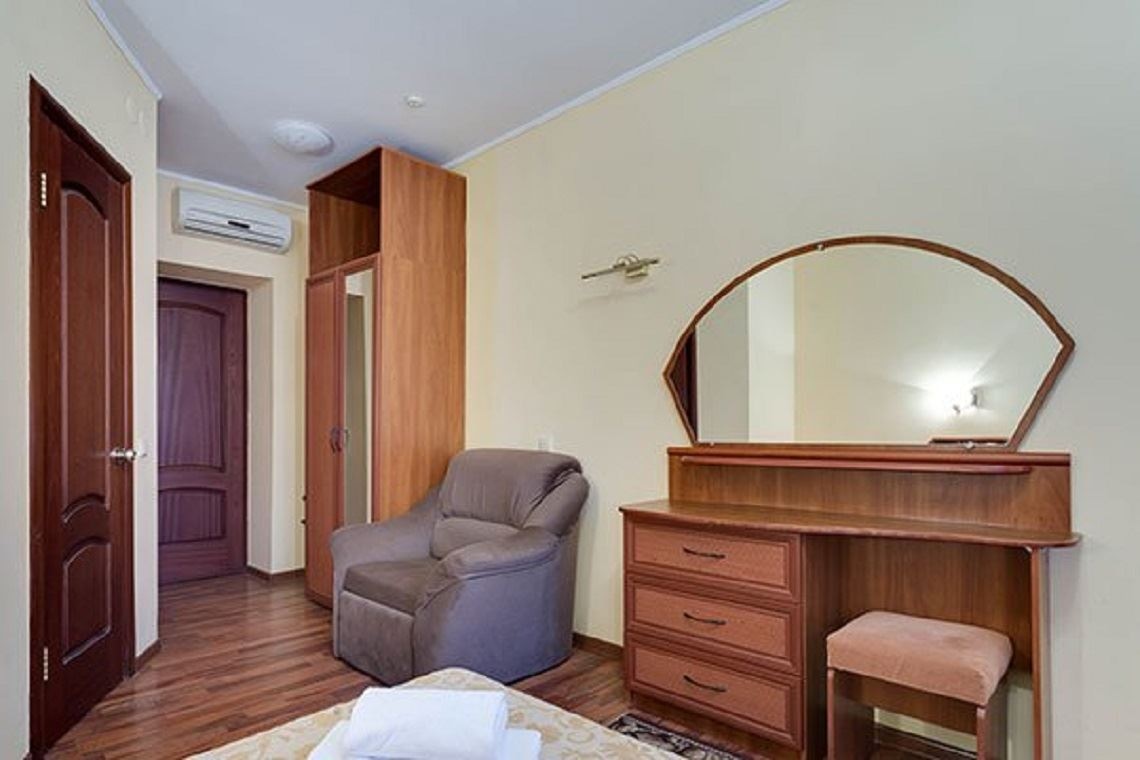 rooms-room-standard-2-rooms-typeb