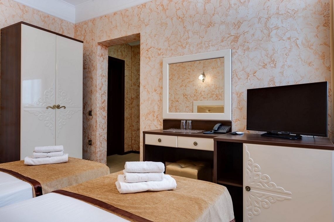 rooms-double-classic-room