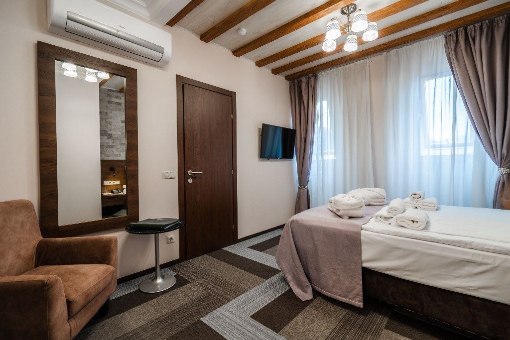 rooms-deluxe-mansarda