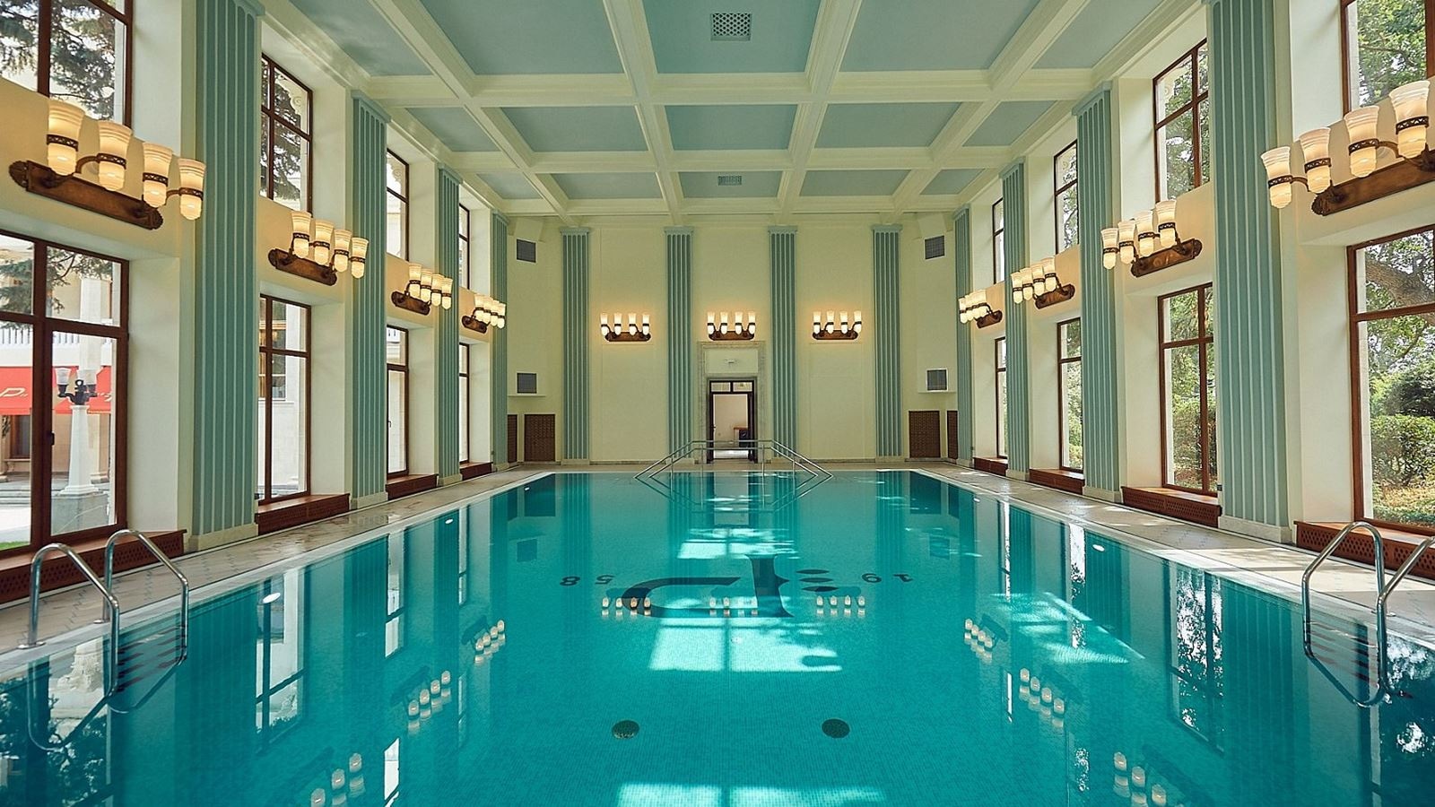 pools-indoor-pool