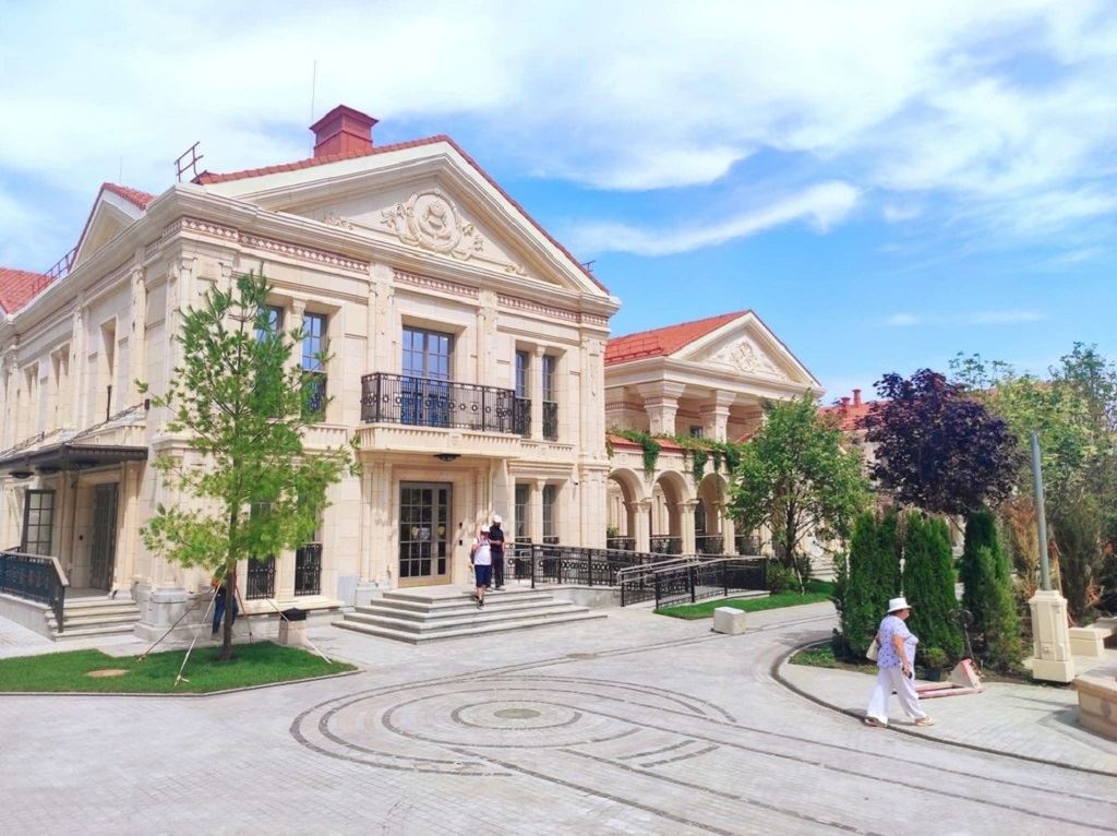 general-main-building