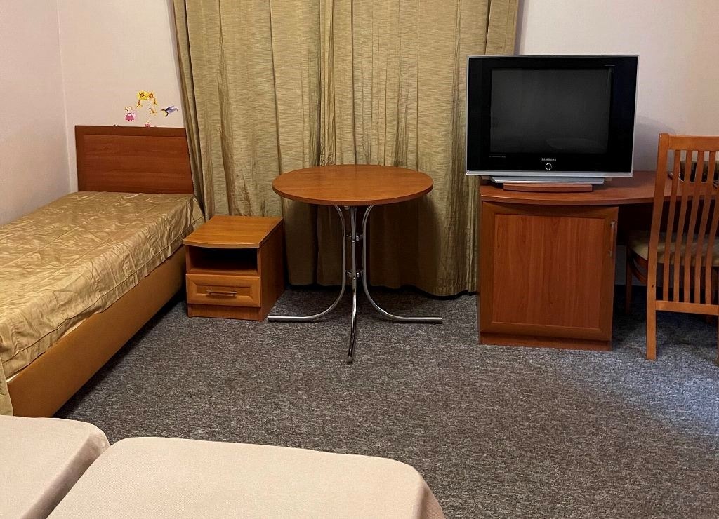 rooms-triple-superior-1-dloor-without-balcony