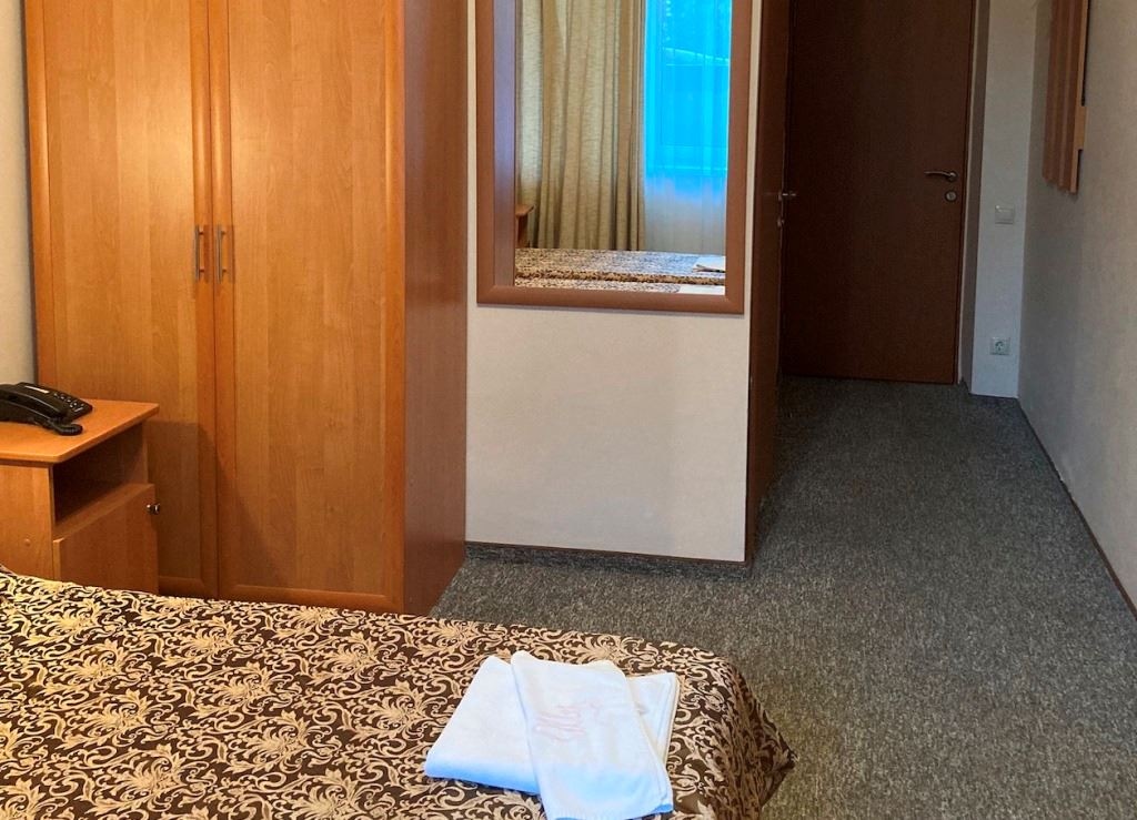 rooms-standart-twin-without-balcony-1-floor