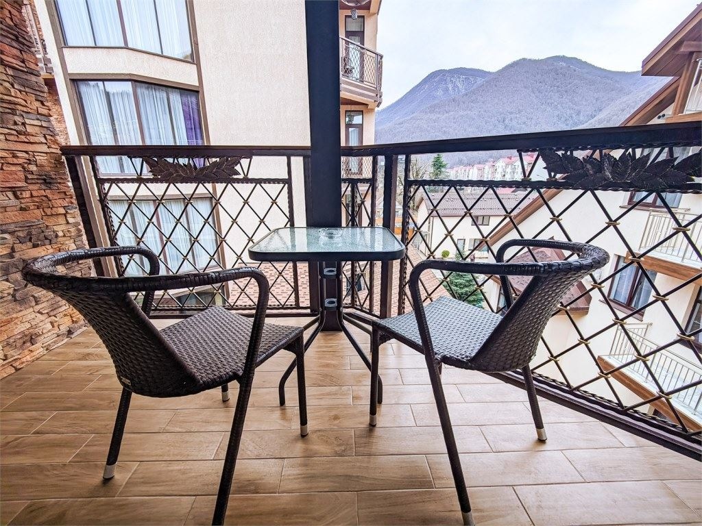 rooms-famely-delux-with-balcony-2