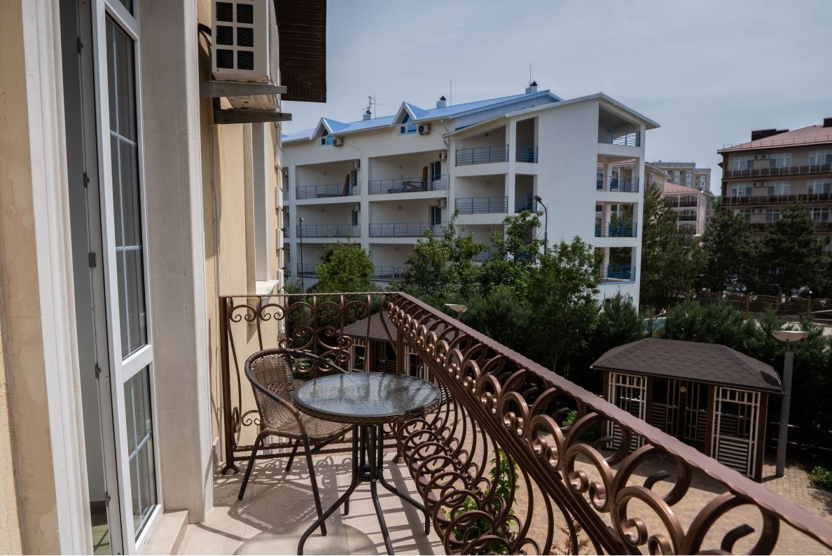 rooms-single-standard