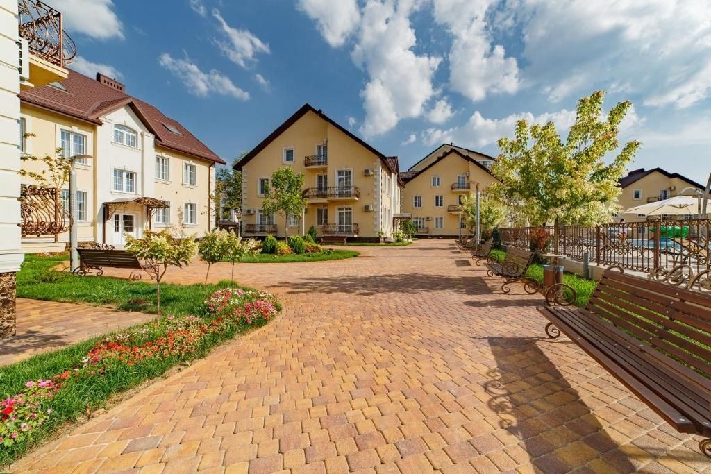 general-main-building