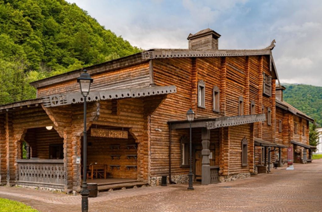 general-main-building