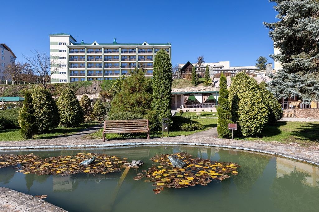 general-main-building