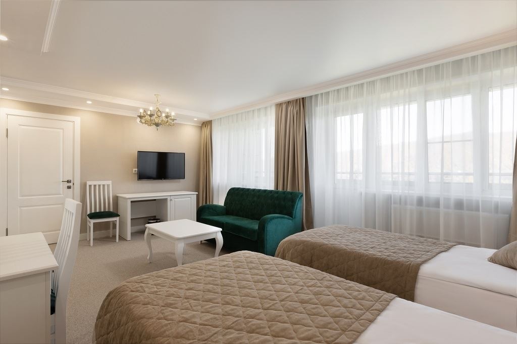 rooms-dbl-junior-suite