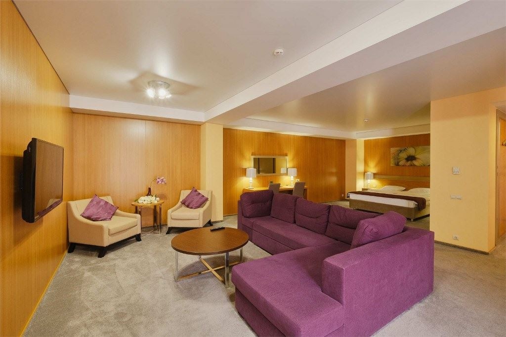 rooms-2-adl-premier-lux