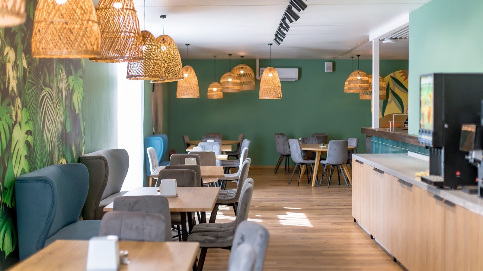 restaurants-restoran