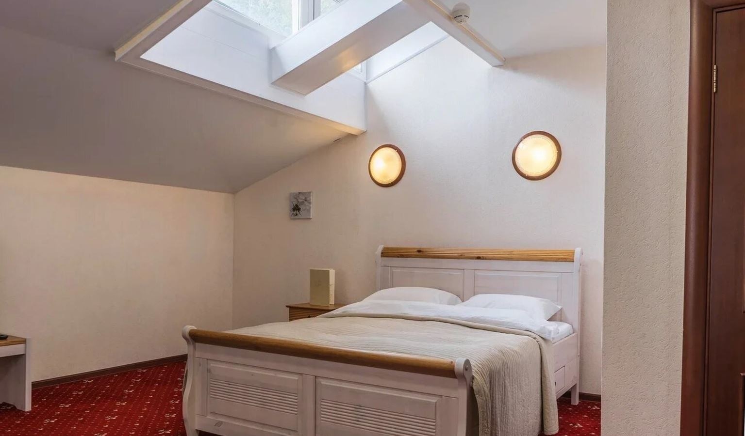 rooms-2mestnyi-poluluxe