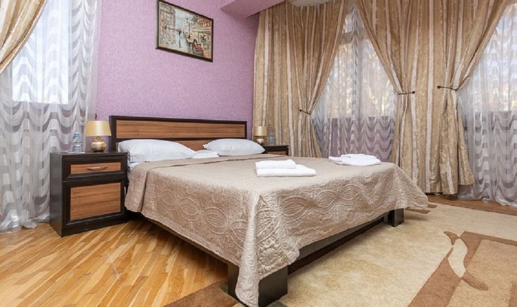 rooms-family-with-kitchen