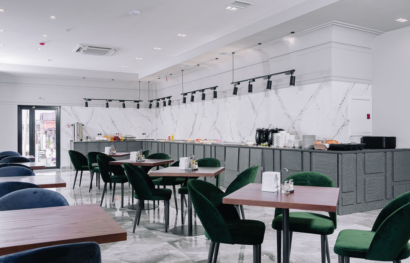 restaurants-restoran