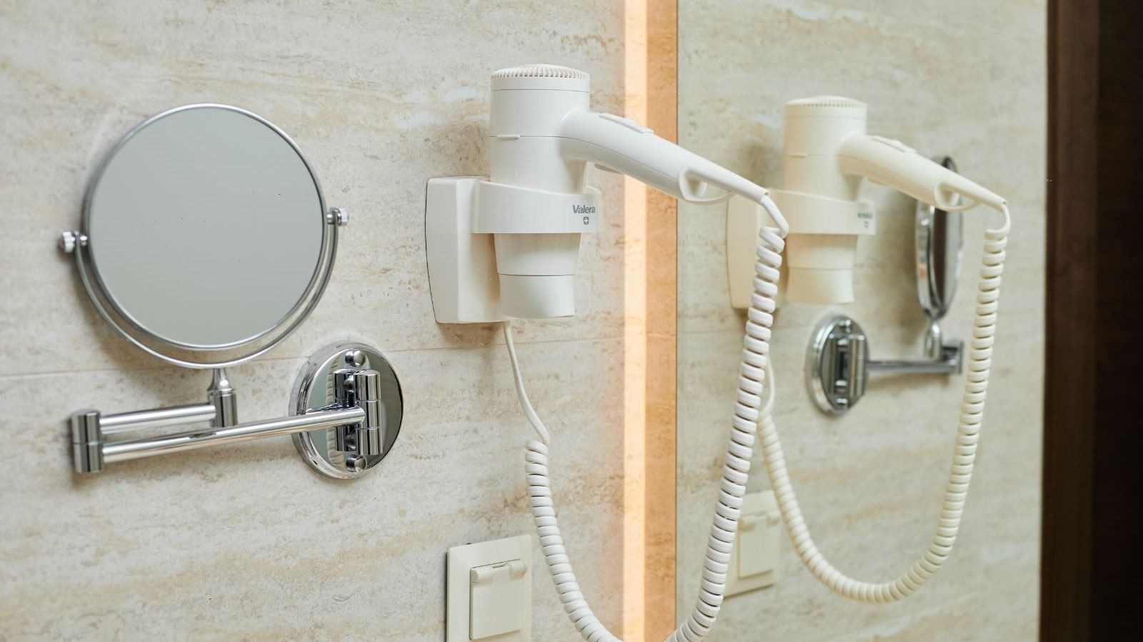 rooms-room-family-1-bedroom