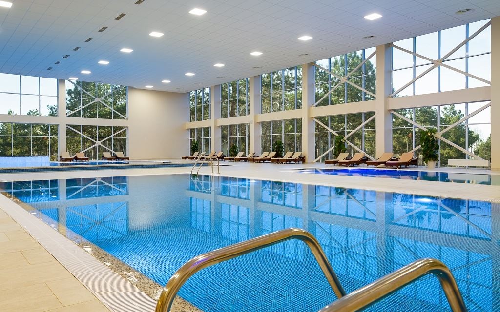 pools-indoor-pool