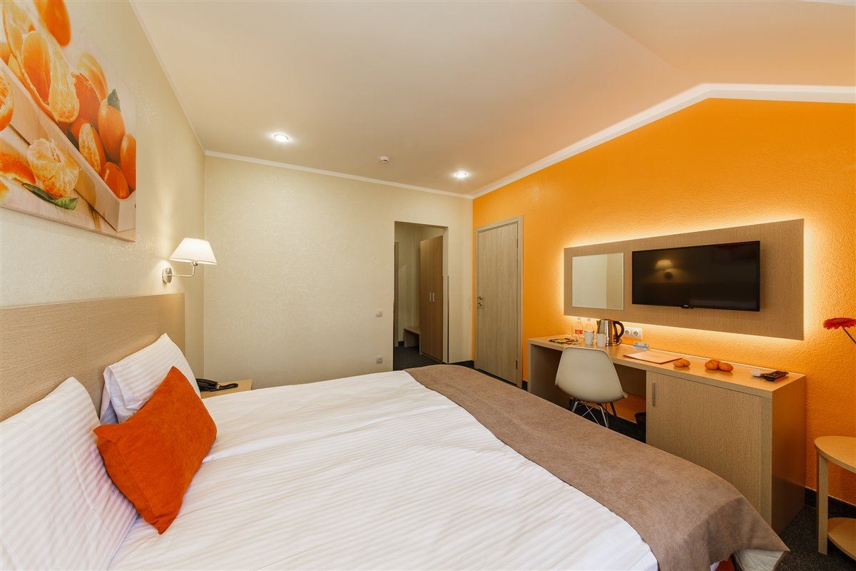 rooms-connection-room