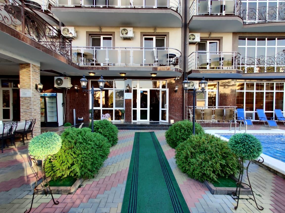 general-main-building