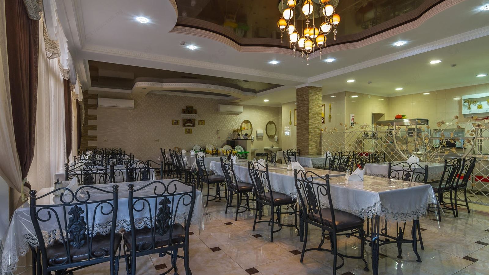 restaurants-restoran