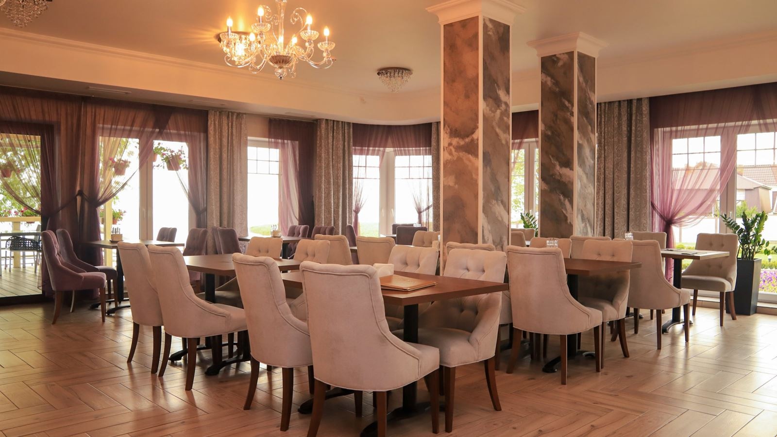 restaurants-ресторан-отеля