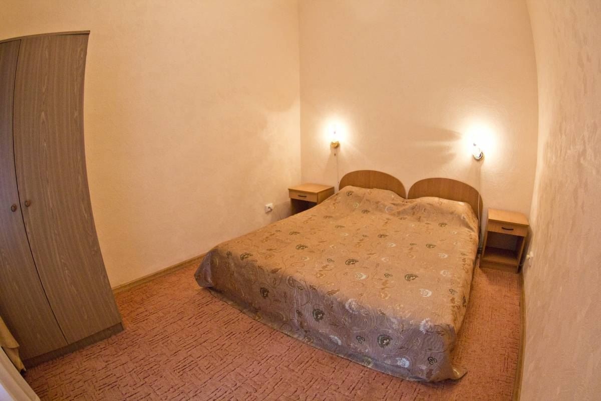 rooms-room-basic-double-typea