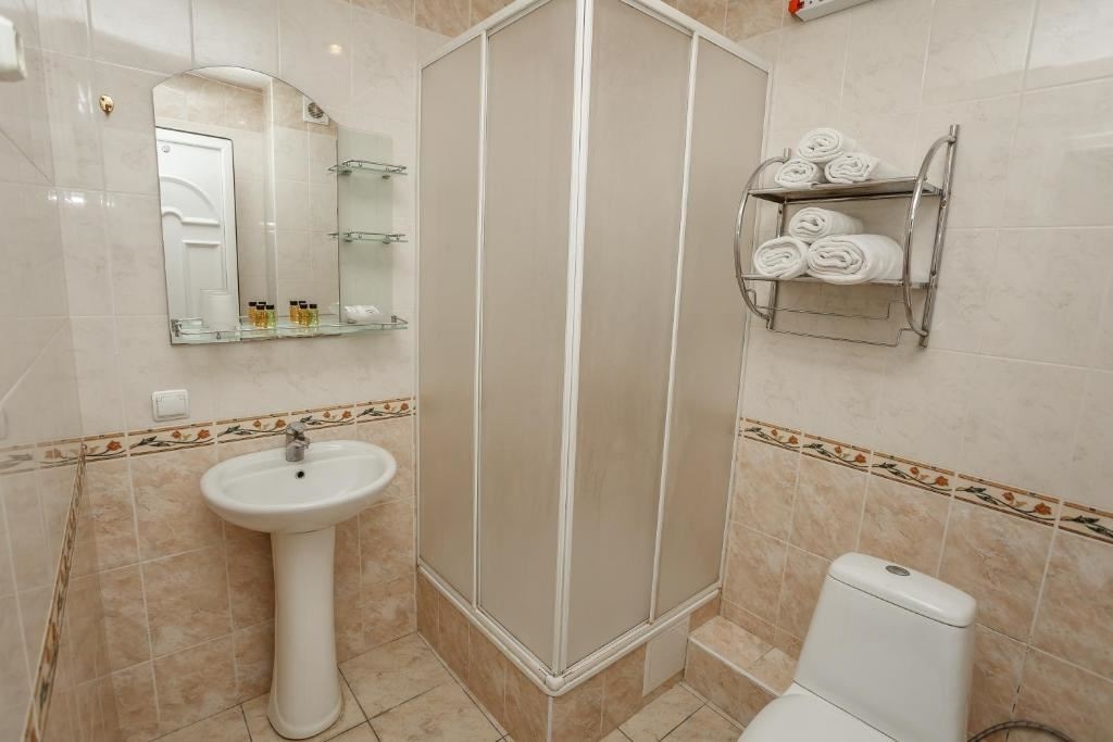 rooms-family-room-standard