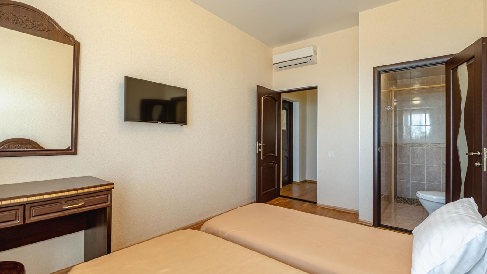 rooms-4мест-3комн-люкс-корп7