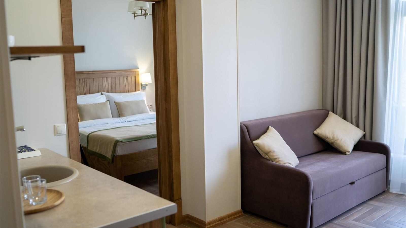 rooms-family-room