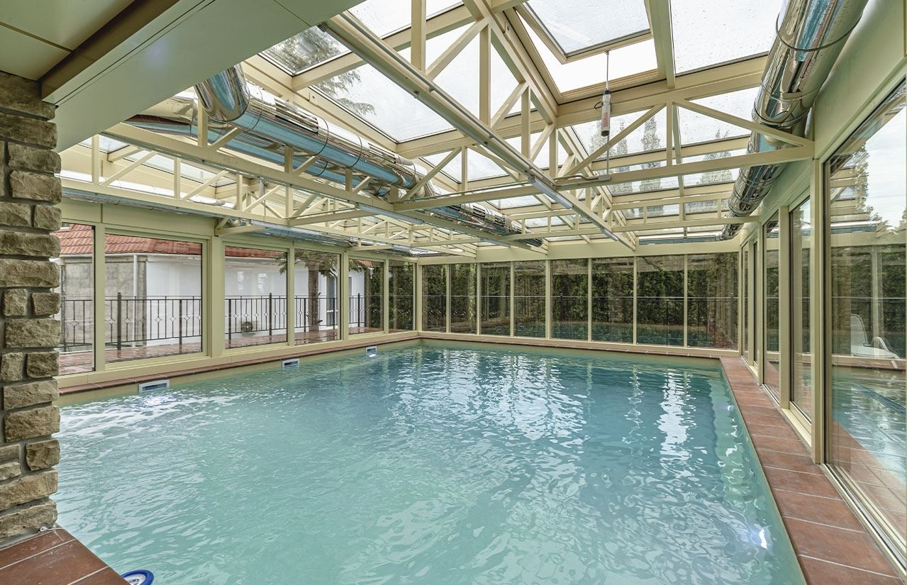 pools-indoor-pool