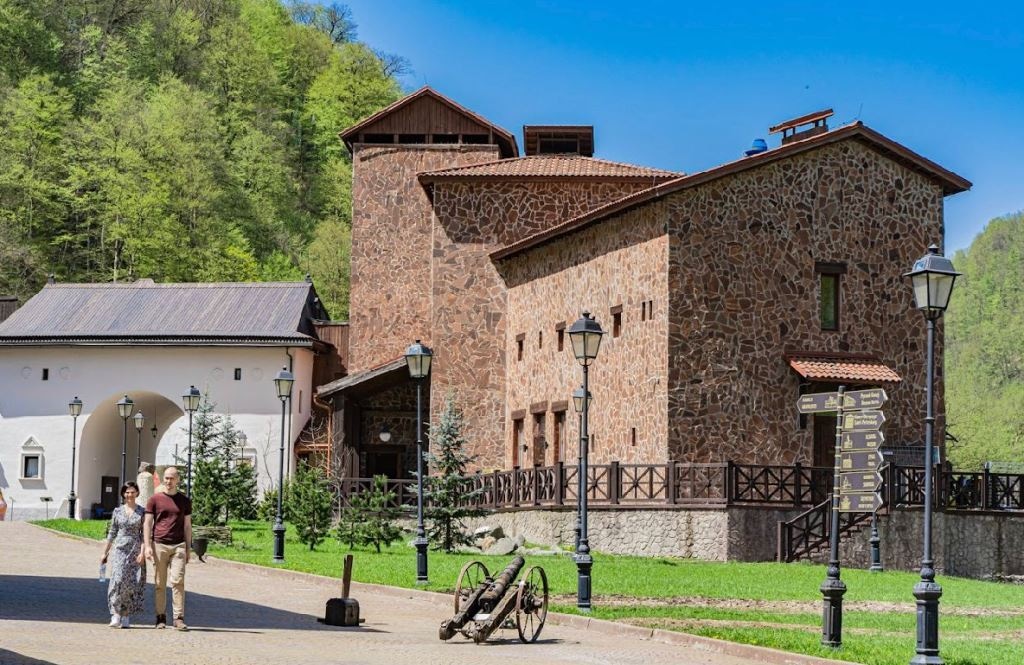 general-main-building