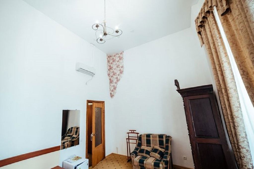 rooms-studio-hudozhnika