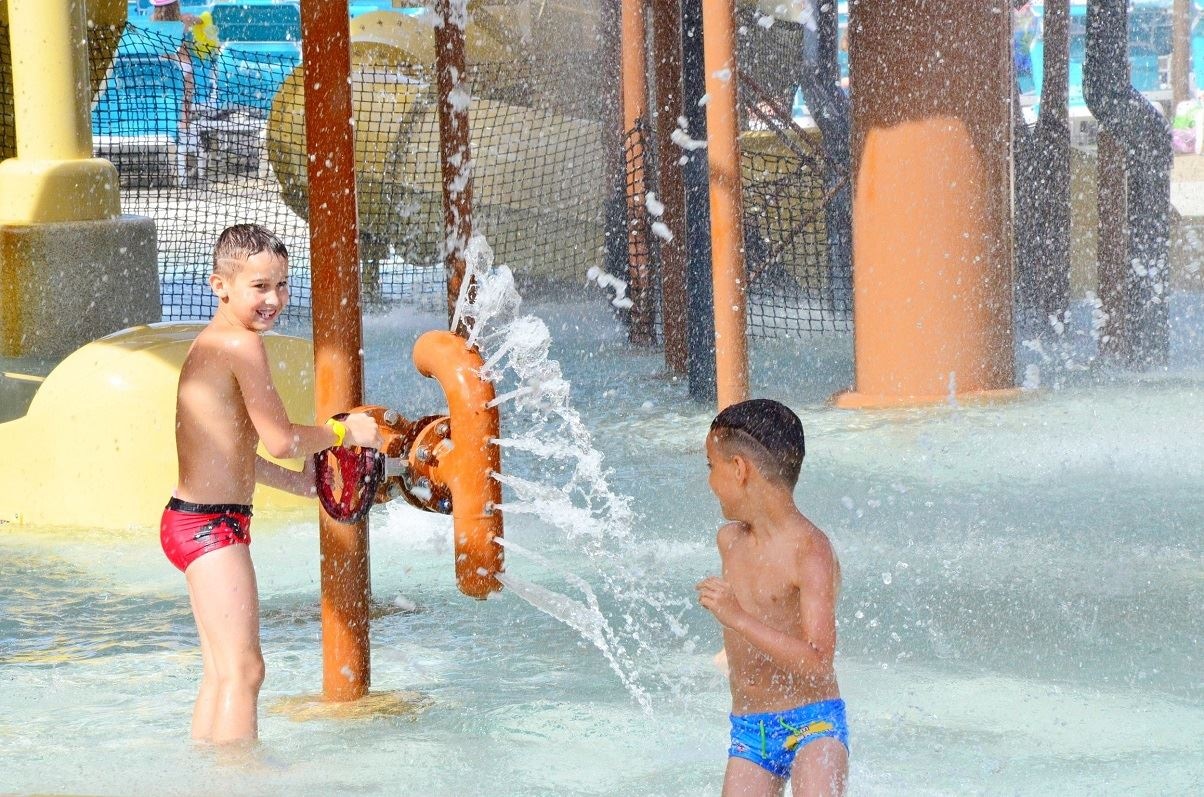 water-park-water-park