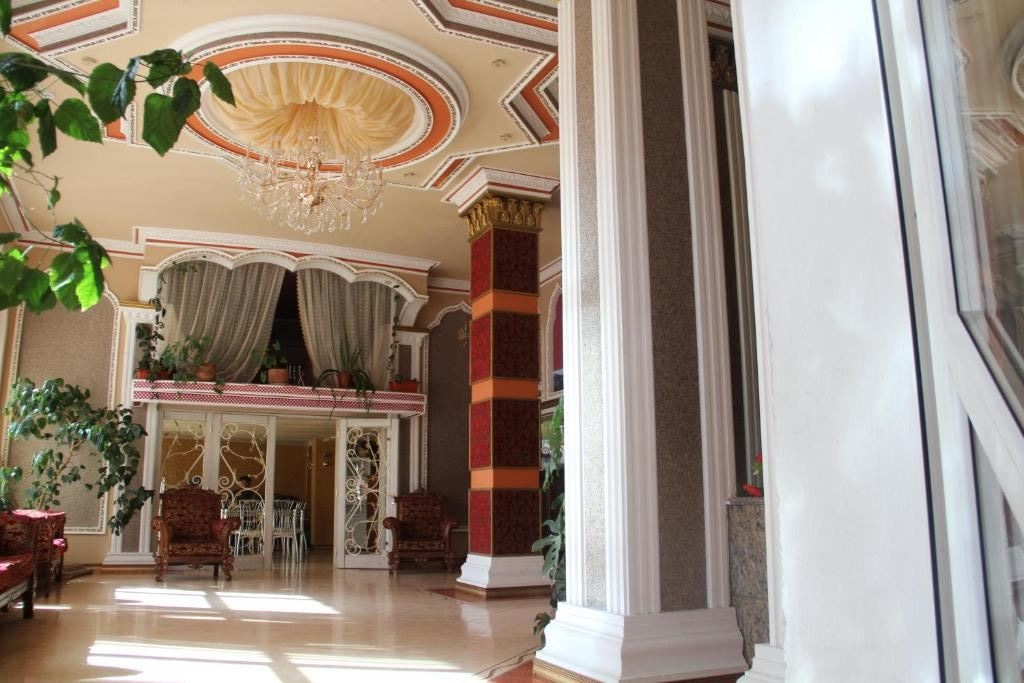 general-main-building