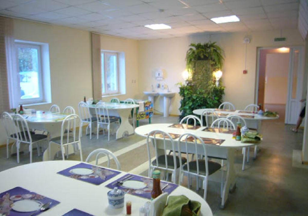 restaurants-dining-room