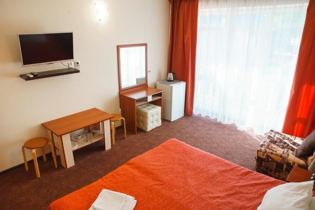 rooms-2bed-junior-suite-building-2