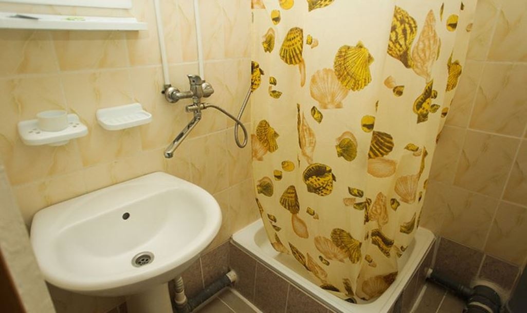 rooms-room-mountainview