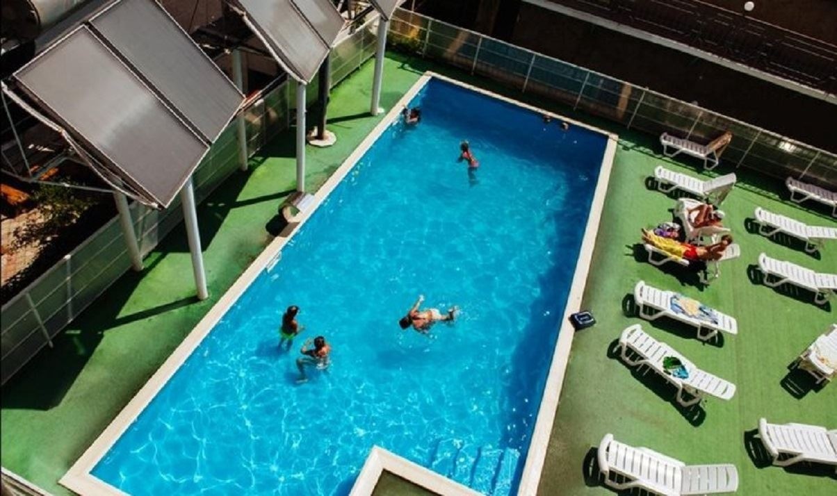 pools-outdoor-pool