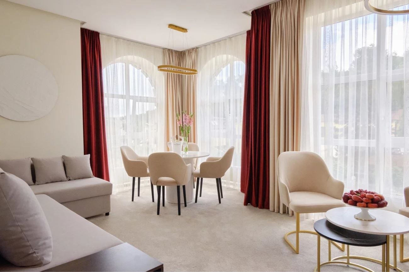 rooms-люкс-двухкомнатный-премиум-new